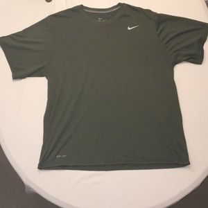 nike army green shirt